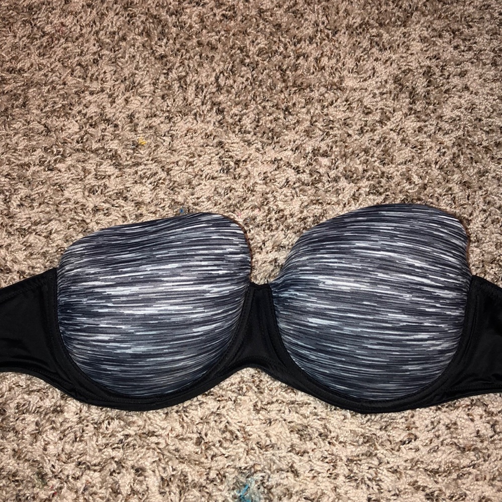 Strapless Gray Bra